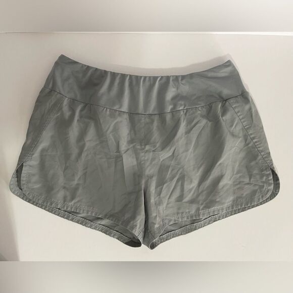Gray NIKE Dri-Fit Short. - Picture 1 of 4
